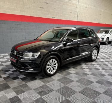 VOLKSWAGEN TIGUAN CONFORTLINE business