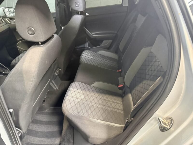 VOLKSWAGEN POLO 6 TSI R line TOIT OUVRANT / PREMIERE MAIN / CARPLAY 