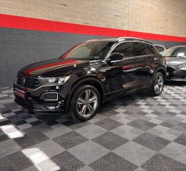 VOLKSWAGEN T roc R-LINE 150CV dsg7 TOIT OUVRANT / PREMIERE MAIN/ CARPLAY 