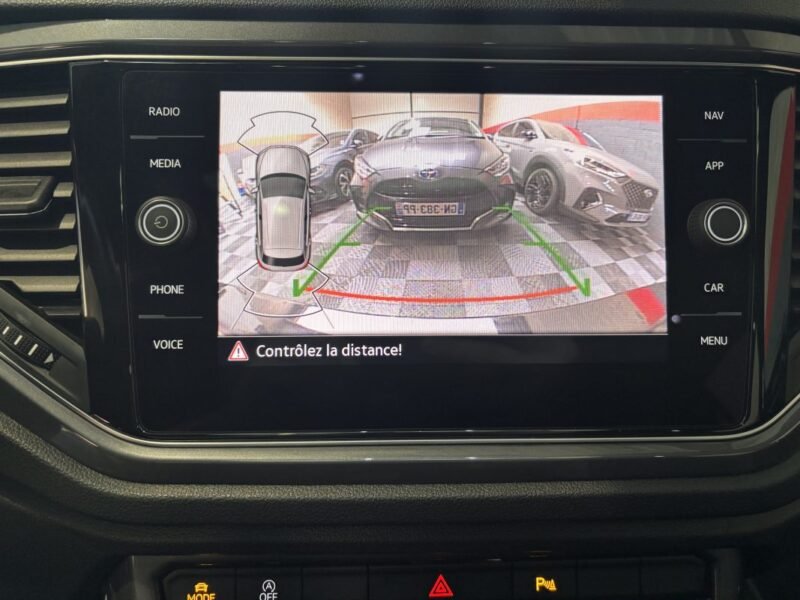VOLKSWAGEN T roc R-LINE 150CV dsg7 TOIT OUVRANT / PREMIERE MAIN/ CARPLAY 