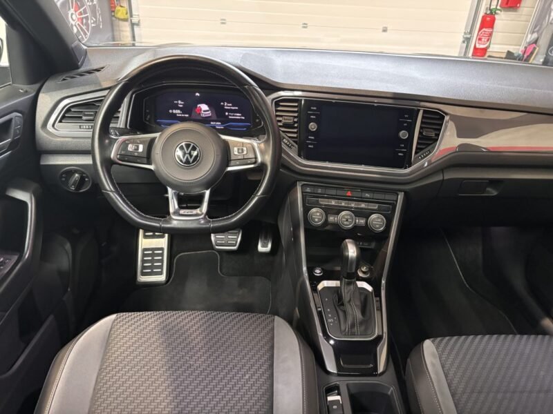 VOLKSWAGEN T roc R-LINE 150CV dsg7 TOIT OUVRANT / PREMIERE MAIN/ CARPLAY 