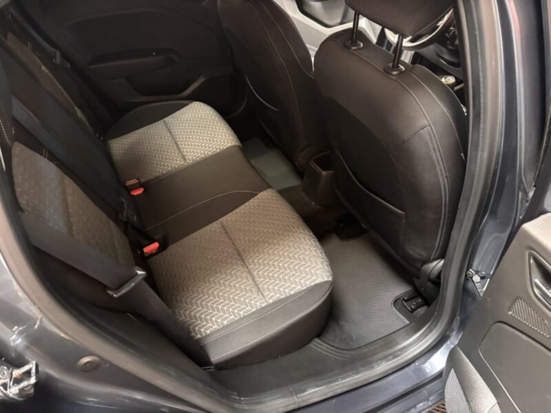 RENAULT CLIO 5 1.5 BLUE dci EVOLUTION / PREMIERE MAIN