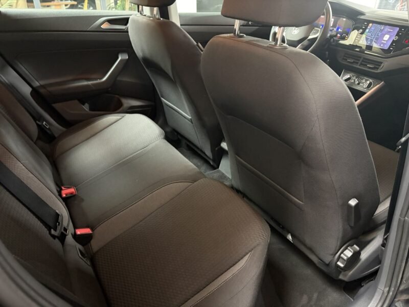 VOLKSWAGEN Polo VI 1.0 TSI 110ch Life DSG7 AUTOMATIQUE / PREMEIRE MAIN