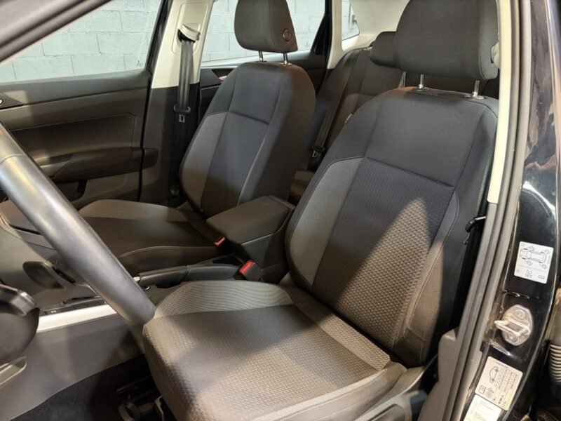 VOLKSWAGEN Polo VI 1.0 TSI 110ch Life DSG7 AUTOMATIQUE / PREMEIRE MAIN