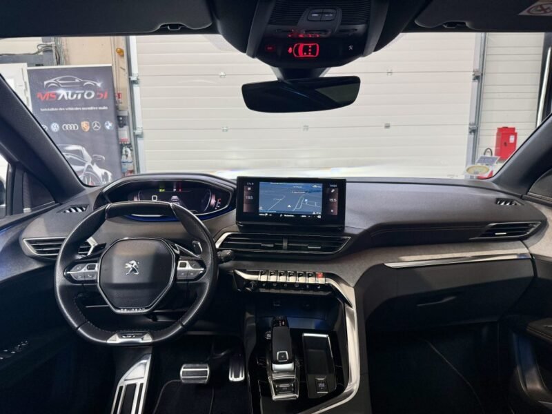 PEUGEOT 3008 II 1.5 BLUEHDI 130CH S&S GT pack  TOIT OUVRANT / ATTELAGE 