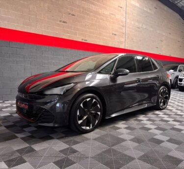 CUPRA BORN 230 VZ Batterie XL 77KW / PREMIERE MAIN 