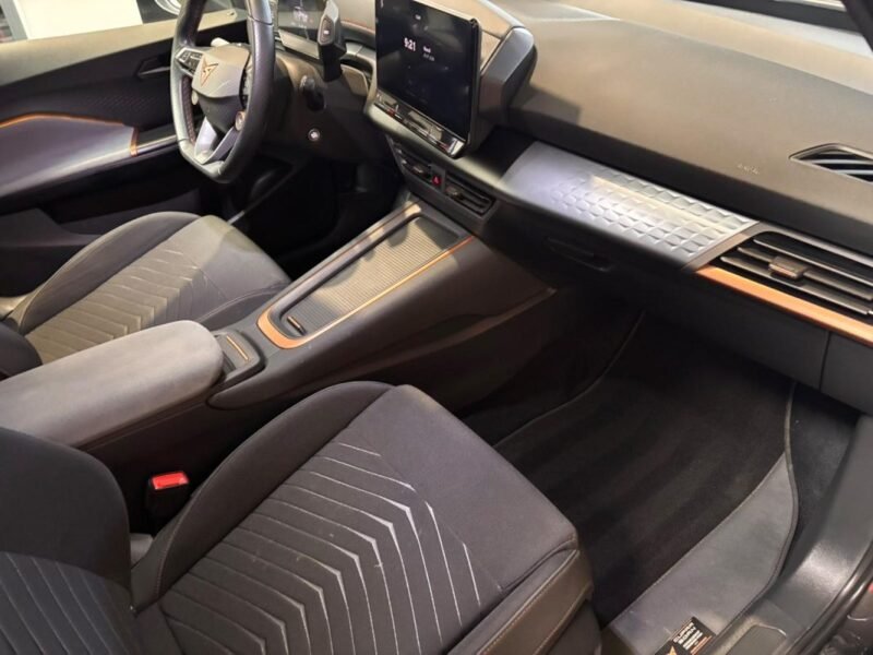 CUPRA BORN 230 VZ Batterie XL 77KW / PREMIERE MAIN 