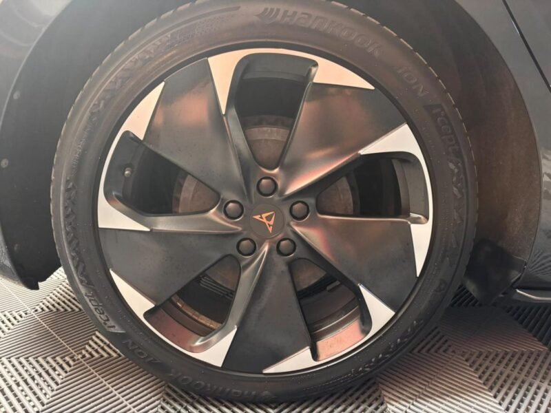 CUPRA BORN 230 VZ Batterie XL 77KW / PREMIERE MAIN 